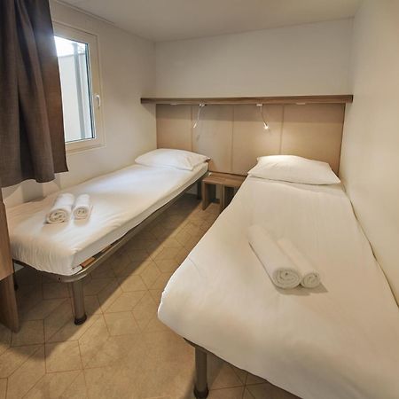 Premium Mobile Homes - Hotel & Resort Adria Ankaran Bagian luar foto