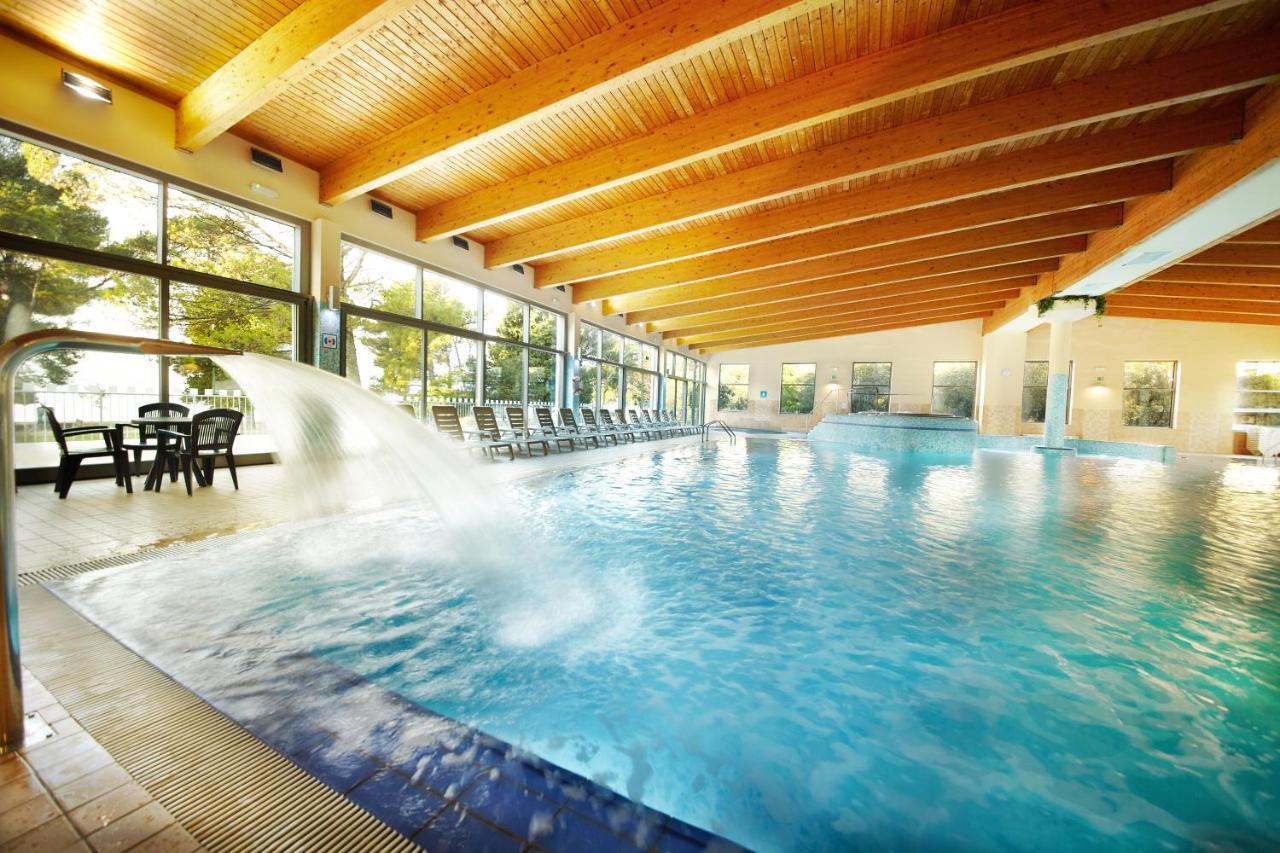Premium Mobile Homes - Hotel & Resort Adria Ankaran Bagian luar foto