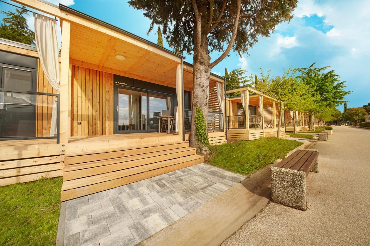 Premium Mobile Homes - Hotel & Resort Adria Ankaran Bagian luar foto